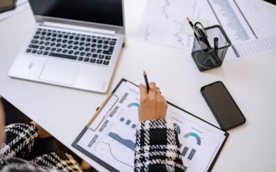 Assistant webmarketing : quelles compétences développer pour réussir ?