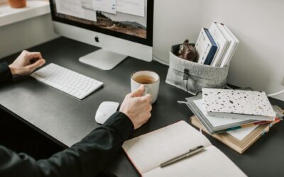 7 tâches à confier à un assistant webmarketing pour libérer vos journées